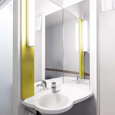 Hotel Wuppertal-oberbarmen 3*