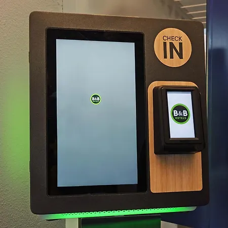 Wuppertal-oberbarmen 3* וופרטל