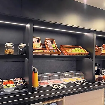 Hotel Wuppertal-oberbarmen 3*