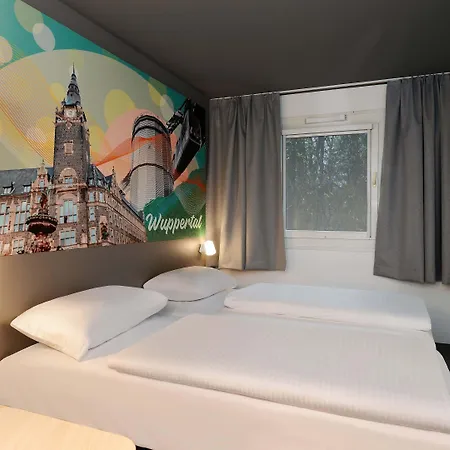 Wuppertal-oberbarmen Отель 3*