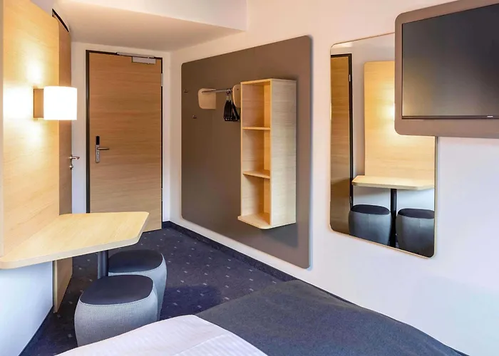 Wuppertal-oberbarmen 酒店 3*