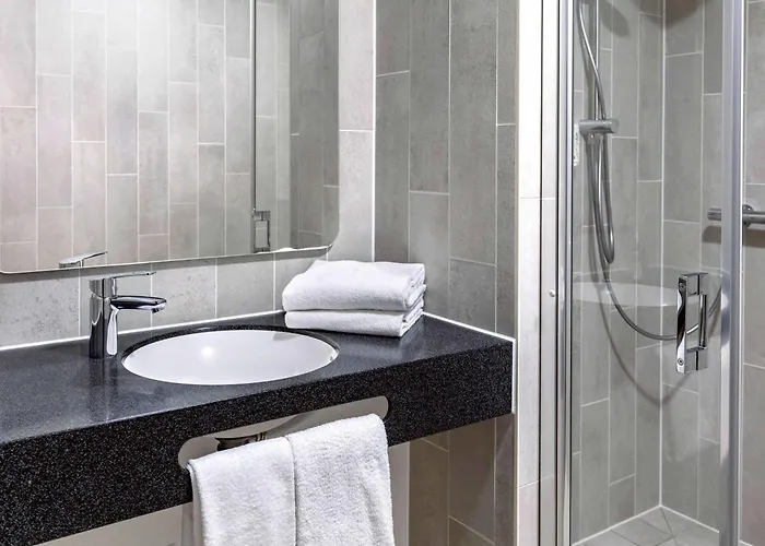 酒店 Wuppertal-oberbarmen 3*